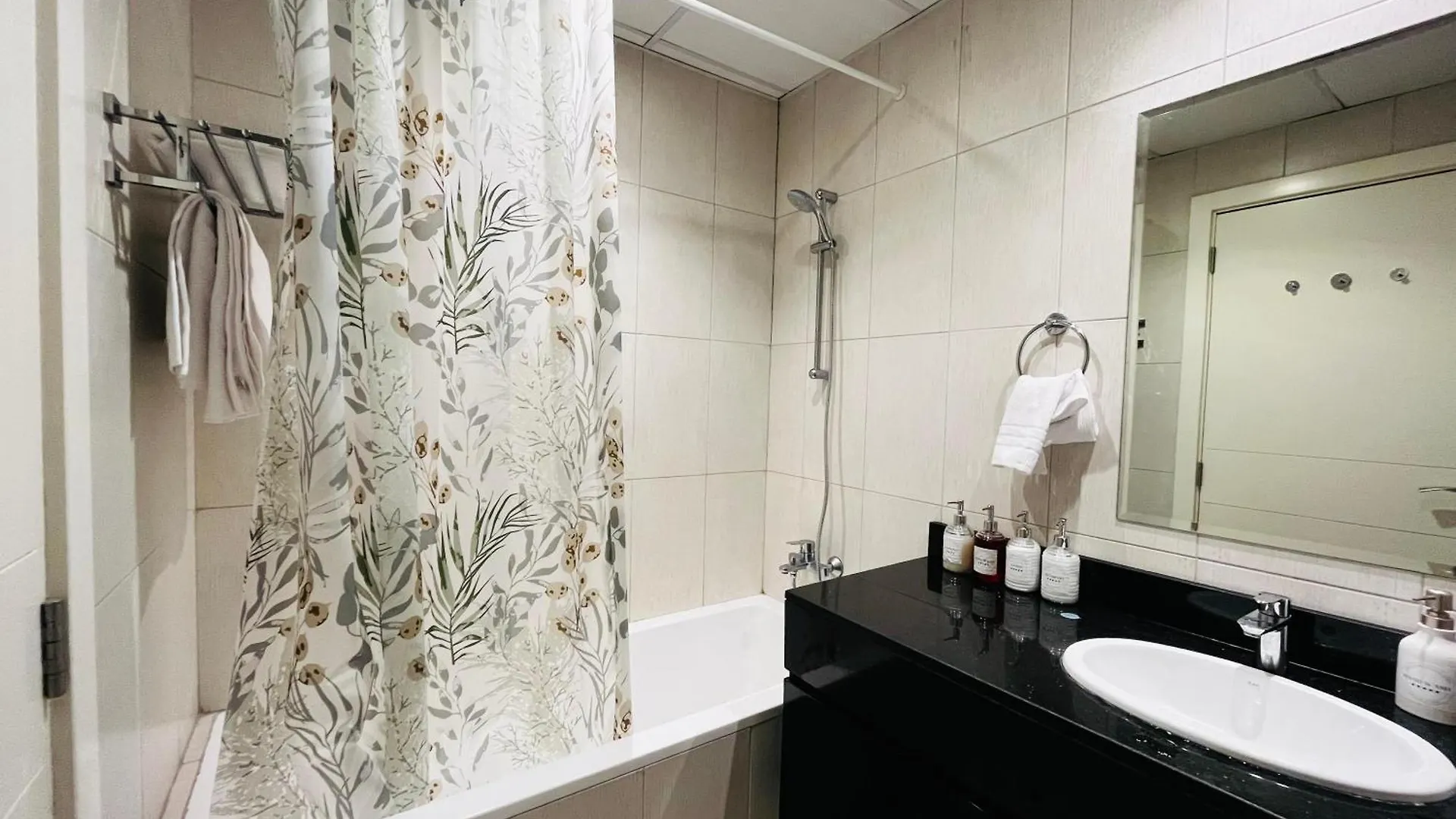 Top Floor Luxurious Apt In Jvc, Near Marina Dubai 0*,  United Arab Emirates