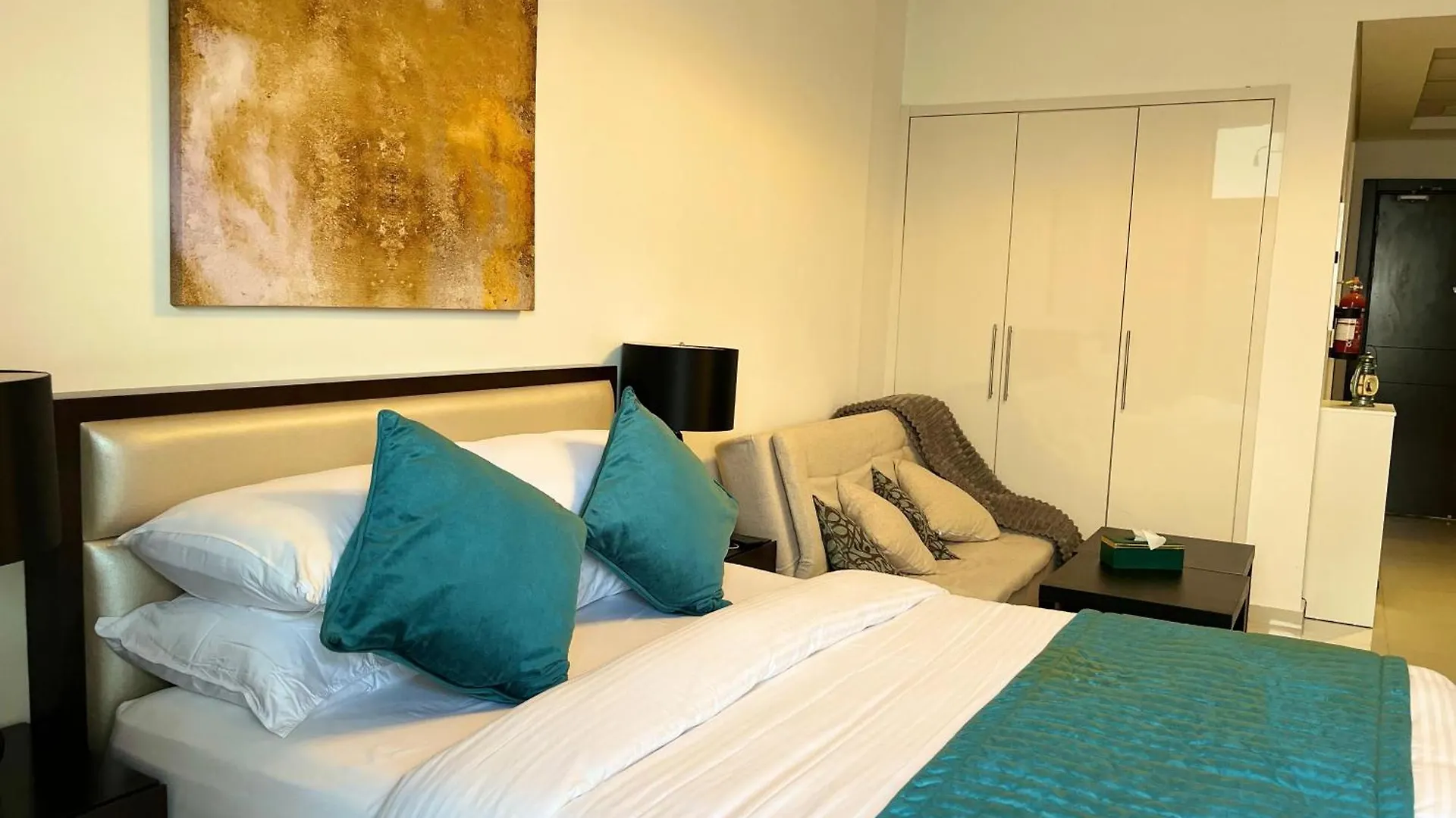 Apartment Top Floor Luxurious Apt In Jvc, Near Marina Dubai United Arab Emirates