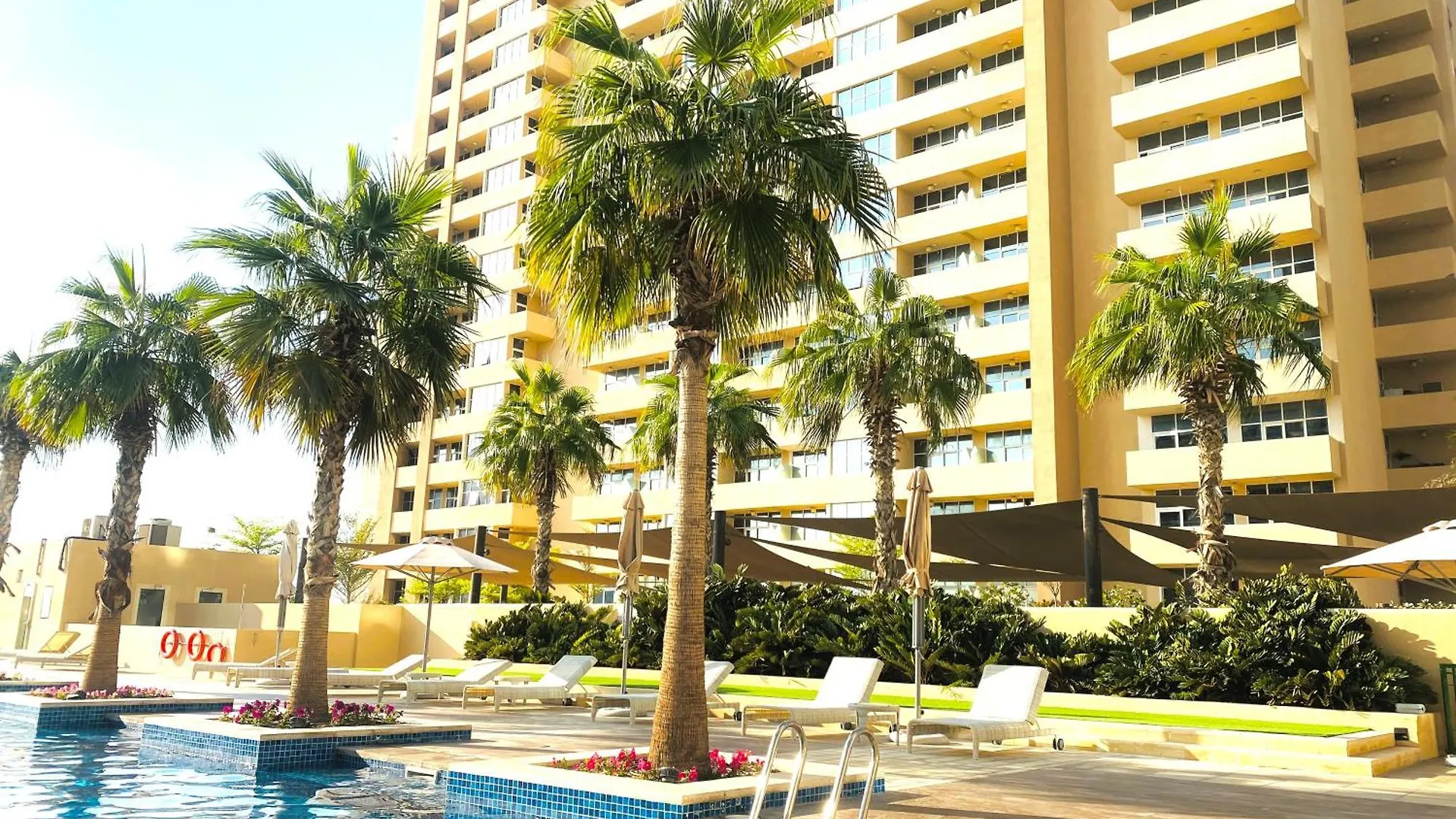 Top Floor Luxurious Apt In Jvc, Near Marina Dubai
